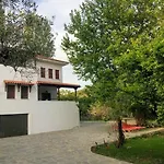 Vilă Diamond Farm *