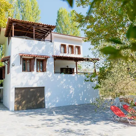 Diamond Farm Villa *
